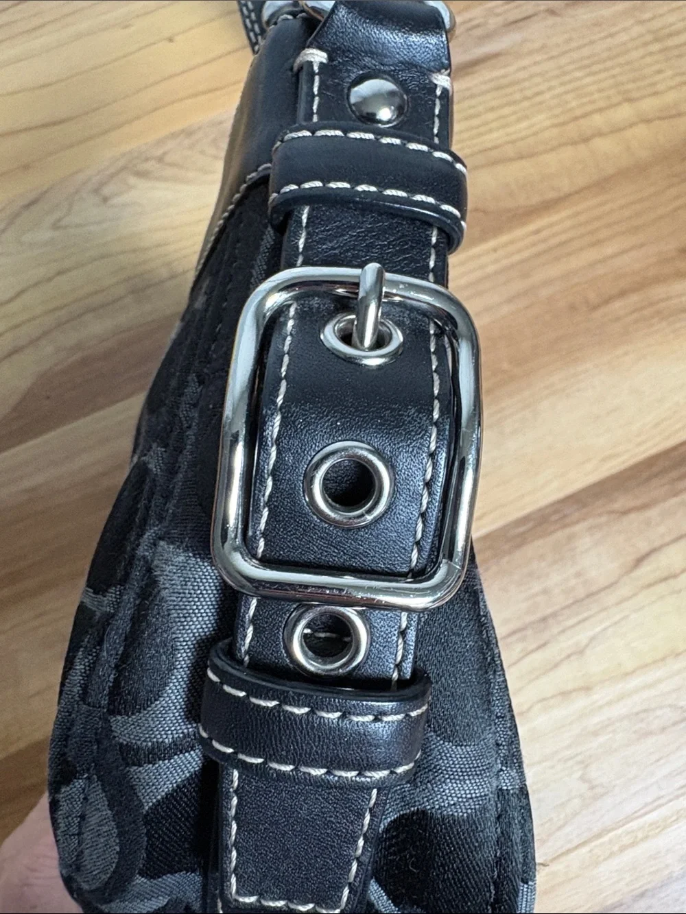 Coach Black and Gray Signature Shoulder Bag - Picture 7 of 10
